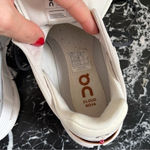 ON Running Couldnova Sneakers in White Pearl  7 - Picture 11 of 16